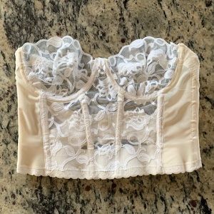 Vintage Victoria’s Secret White Lace Bustier Strapless Size M